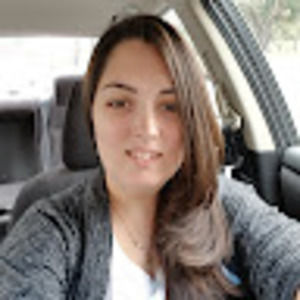 Meet your Posher, Dina